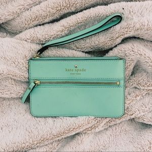 Kate Spade New York Wallet / Wristlet